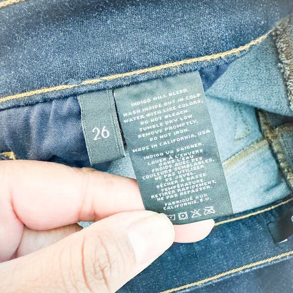 J. Brand Dark Wash Bootcut Flare Denim Jeans Indigo Size 26 - Picture 5 of 8